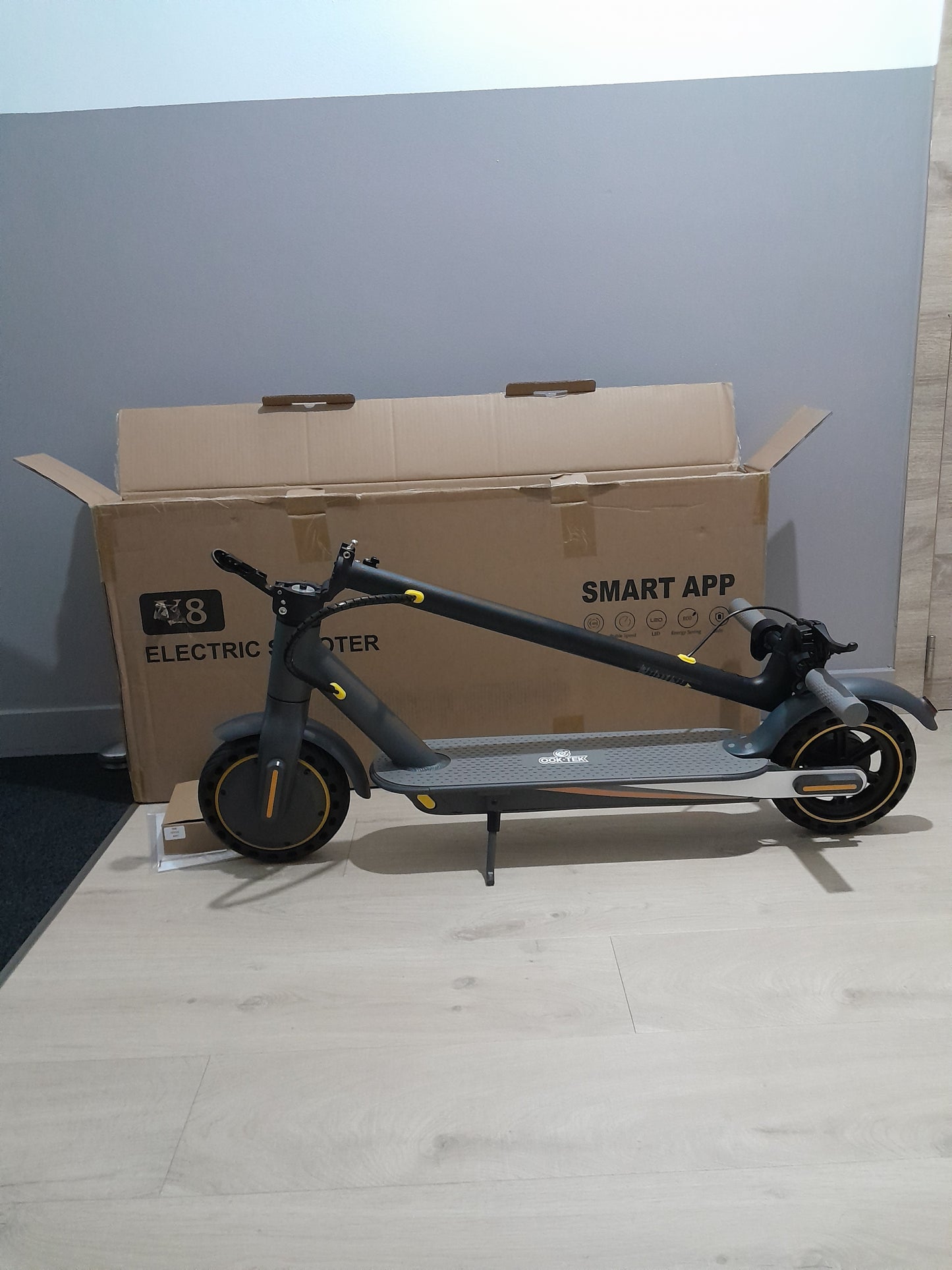Elektrische step OOK-TEK V8