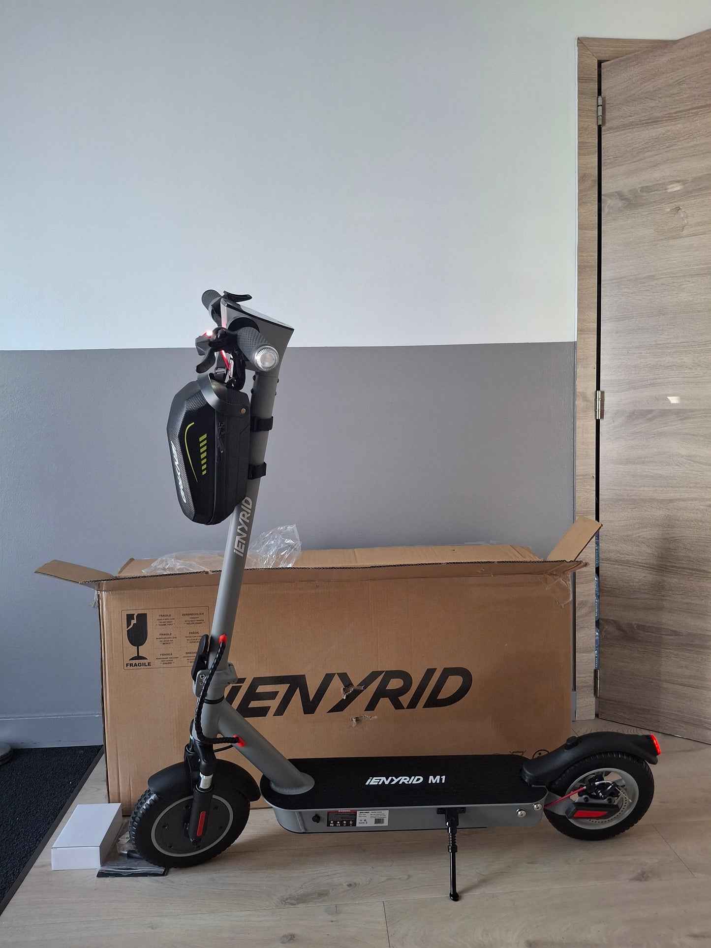 Elektrische step Ienyrid M1